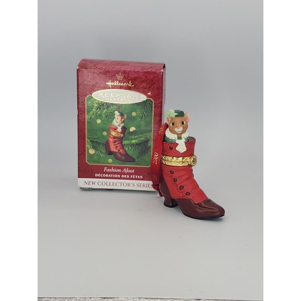 Hallmark Keepsake Ornament Fashion Afoot Mouse in Shoe 2000 U76
